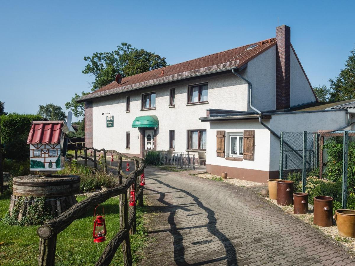 Gasthaus Stuckatz Dollenchen Exterior photo